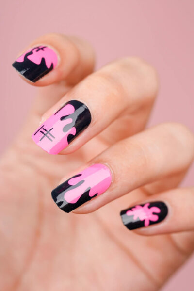 Pink-and-black-graffiti-04-01